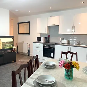 Ocean Apartment Edinburgh